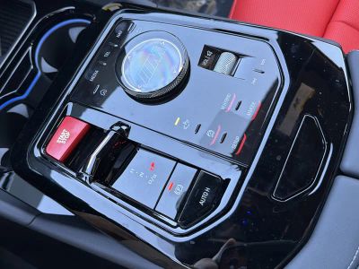 2026 BMW M5 — photo 40 view