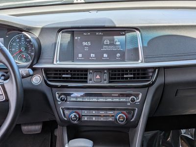 2019 Kia Optima - Photo 17