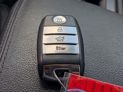 2019 Kia Optima - Photo 30