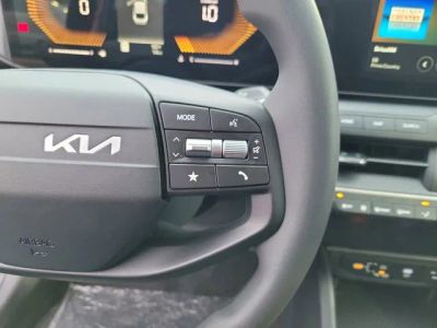 2026 Kia K4 — photo 12 view