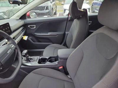 2026 Kia K4 — photo 8 view