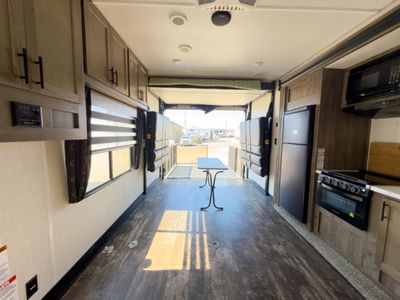 2021 Forest River RV Cherokee Wolf Pack - Photo 37