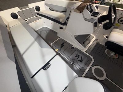 2026 Starcraft Marine SV 18 OB - Photo 9