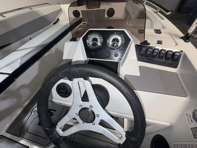 2026 Starcraft Marine SV 18 OB - Photo 13
