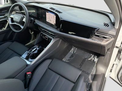 2025 Audi Q5 — photo 14 view