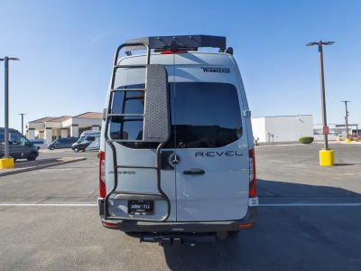 2027 Winnebago REVEL — photo 20 view