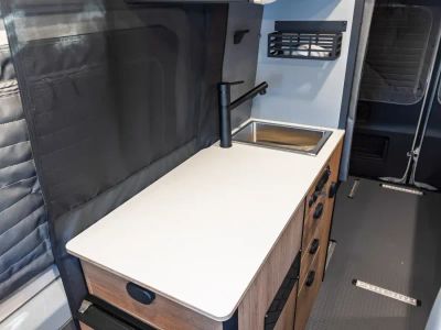 2027 Winnebago REVEL — photo 10 view