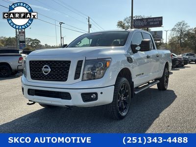 2018 Nissan Titan XD 4WD - Photo 2