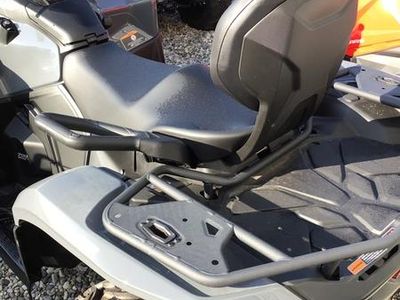 2025 Can-Am Outlander MAX DPS 700 - Photo 4