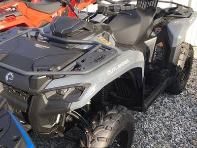 2025 Can-Am Outlander MAX DPS 700 - Photo 2