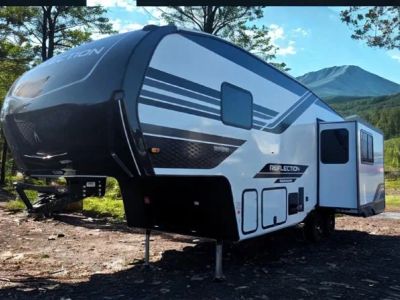 2026 Grand Design Reflection 150 Series — rear three-quarter view