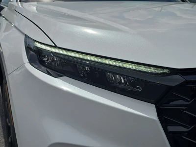 2026 Honda CR-V Hybrid — photo 8 view
