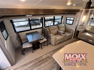 2024 Forest River RV Rockwood Ultra Lite - Photo 23