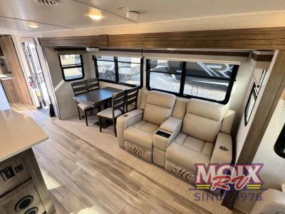 2024 Forest River RV Rockwood Ultra Lite - Photo 27