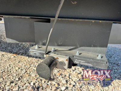 2024 Forest River RV Rockwood Ultra Lite - Photo 11