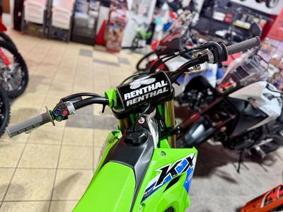 2026 Kawasaki KX250 - Photo 6