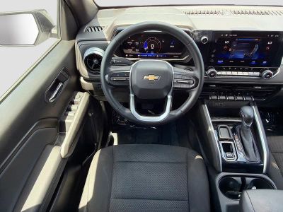 2024 Chevrolet Colorado — photo 16 view