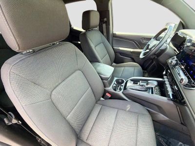 2024 Chevrolet Colorado — photo 14 view