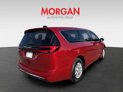 2026 Chrysler Pacifica — rear three-quarter view