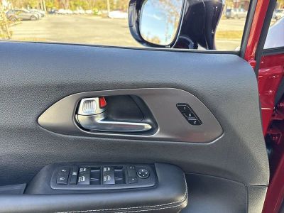 2026 Chrysler Pacifica — photo 13 view