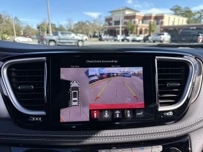 2026 Chrysler Pacifica — photo 23 view
