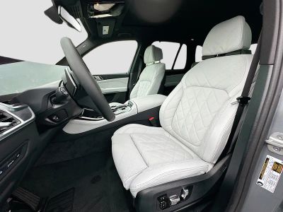 2026 BMW X5 — photo 15 view