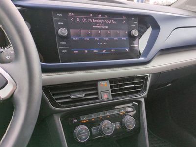 2024 Volkswagen Taos - Photo 11