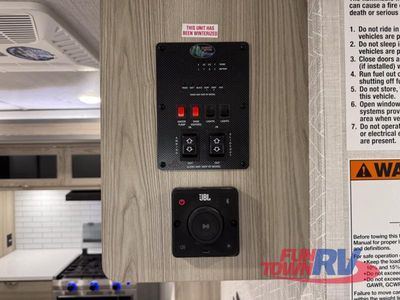 2025 Forest River RV Salem FSX - Photo 17