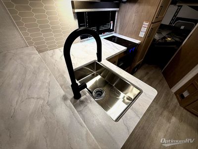2026 Ember RV E-Series - Photo 13