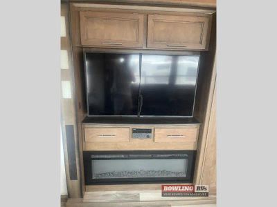 2020 Cougar 315RLS — photo 17 view