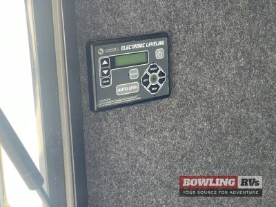 2020 Cougar 315RLS — interior view