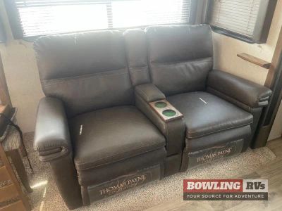 2020 Cougar 315RLS — photo 14 view