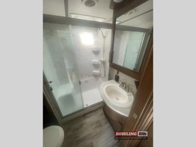 2020 Cougar 315RLS — photo 24 view
