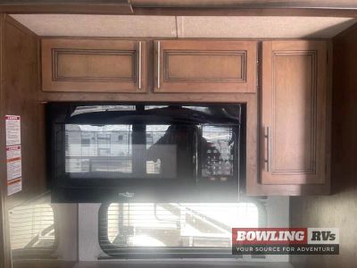 2020 Cougar 315RLS — photo 20 view
