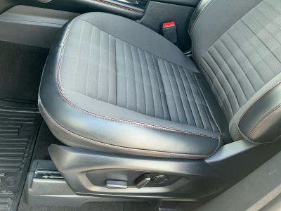 2025 Ford Explorer - Photo 12