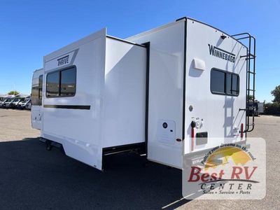2026 Winnebago Thrive - Photo 8