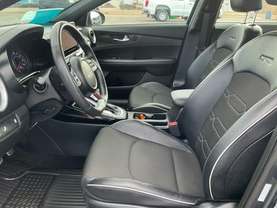 2024 Kia Forte — photo 9 view