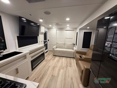 2026 Brinkley Model I - Photo 9