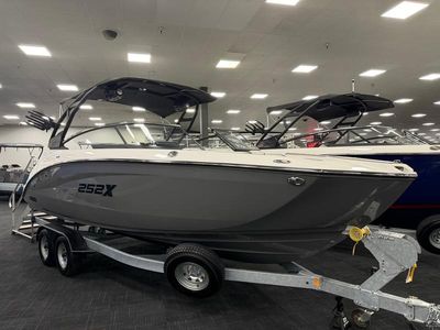 2025 Yamaha BXT1800ELBAG - Photo 1