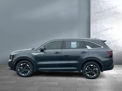 2025 Kia Sorento — rear three-quarter view