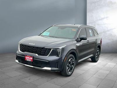 2025 Kia Sorento — front three-quarter view