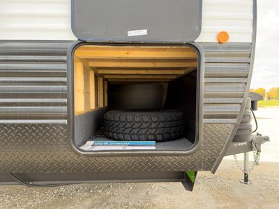 2026 Forest River RV Cherokee Grey Wolf - Photo 16