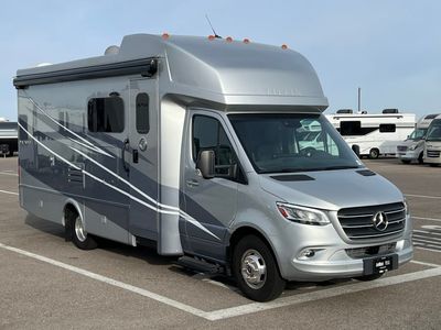 2024 Tiffin WAYFARER - Photo 1