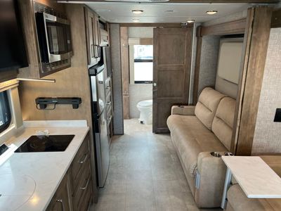 2024 Tiffin WAYFARER - Photo 5