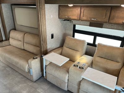 2024 Tiffin WAYFARER - Photo 6