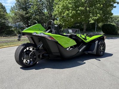 2025 Polaris Slingshot Slingshot SL AutoDrive Liquid Lime - Photo 4