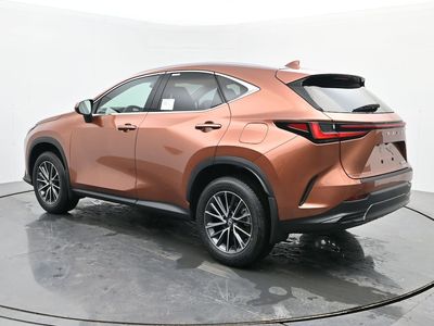 2026 Lexus NX HYBRID - Photo 3