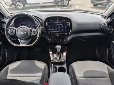 2022 Kia Soul — photo 15 view
