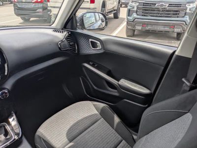 2022 Kia Soul — photo 17 view