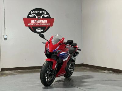 2025 Honda CBR500R - Photo 7